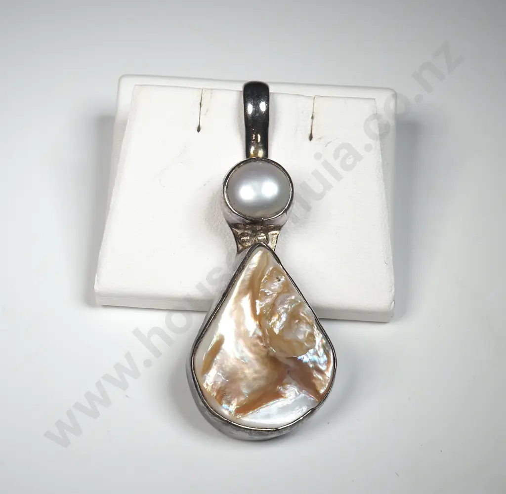 Mexican Sterling Silver/Brass Mother of Pearl/Pearl Pendant Image 1++