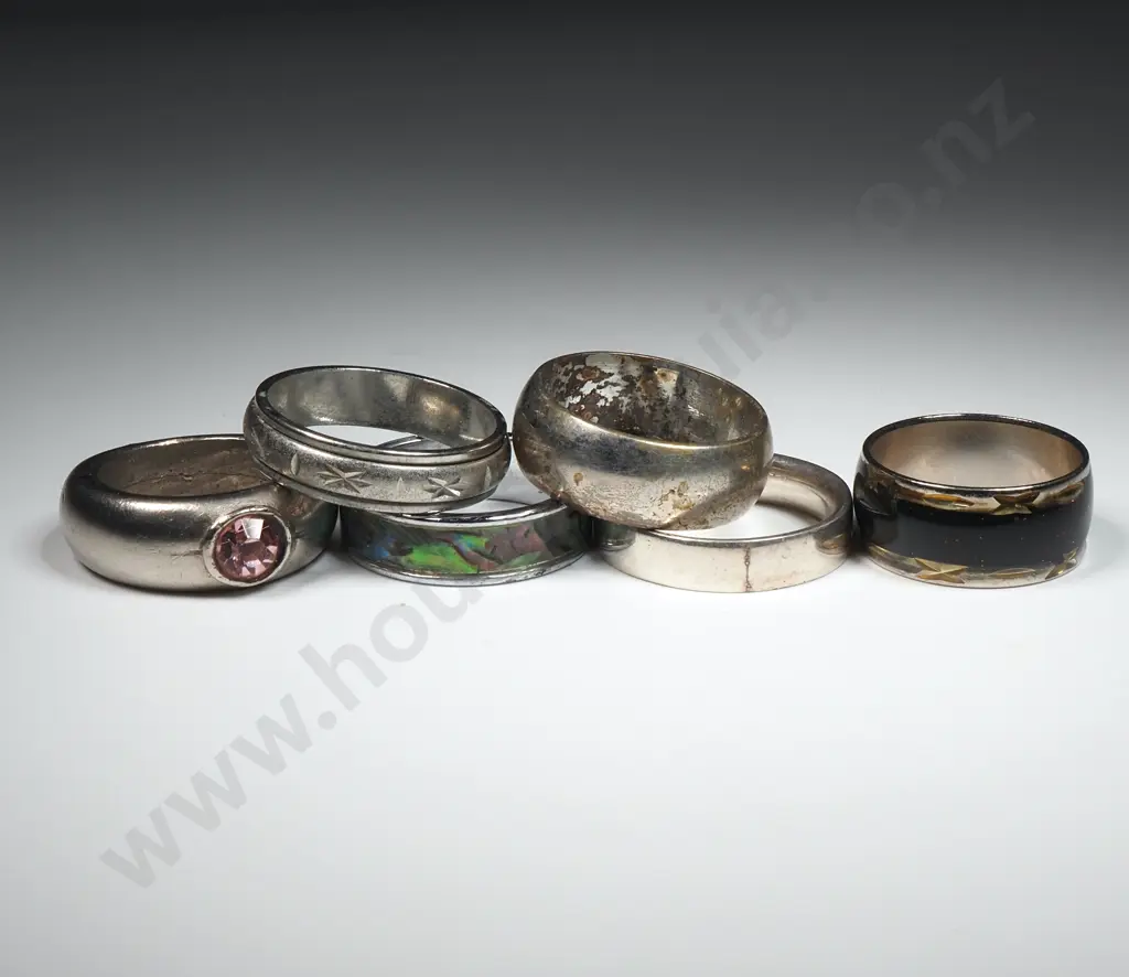 Assorted lot of S/P Jewellery  Image 1++