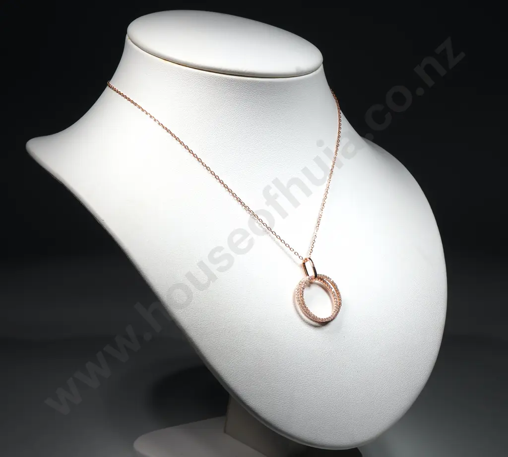 As New Rose Gold Plate Sterling Silver Sparkly Necklace Image 1++
