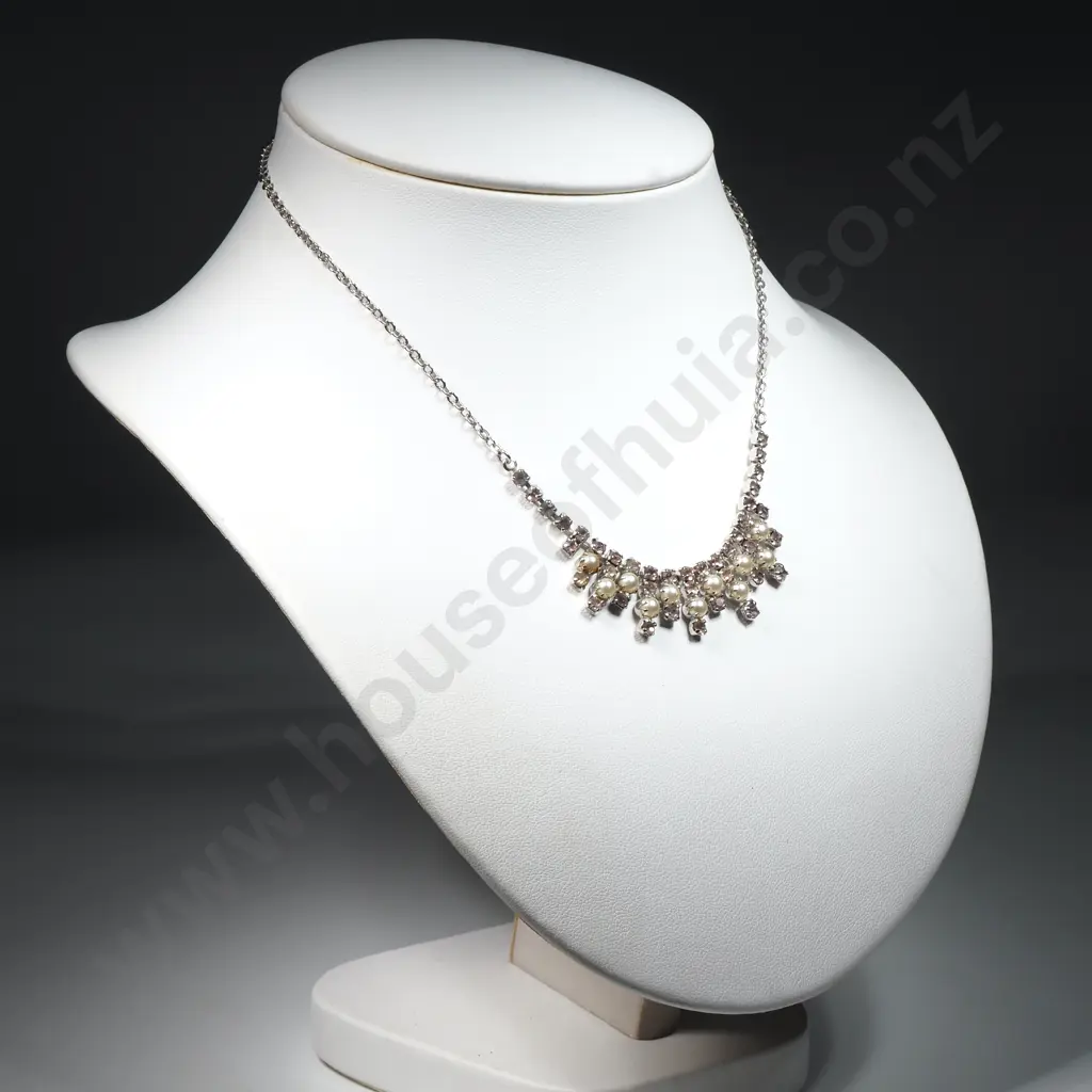 Costume Silver Coloured & Pink Gem/Pearl Style Necklace. Image 1++