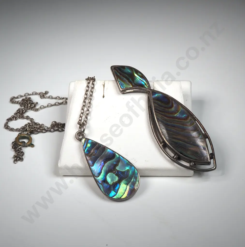 Sterling Silver & Paua Shell Stylized Fish  Brooch & Tear Drop Pendant &  Chain  Image 1++