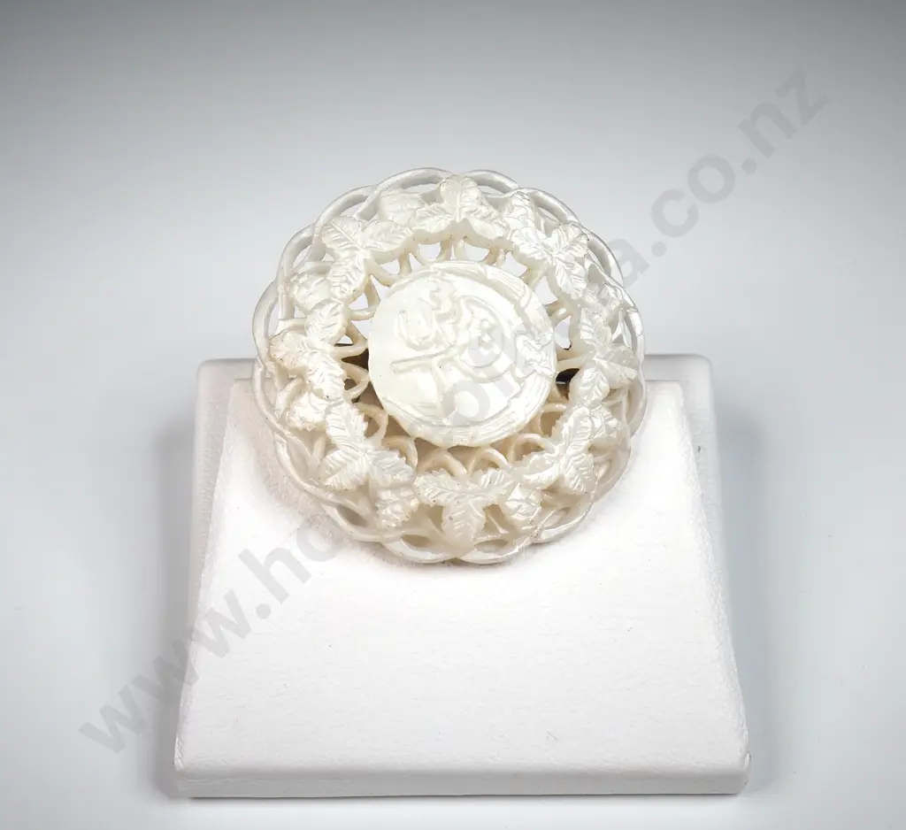 Intricately Carved Chinese  Mother Of Pearl Brooch Image 1++