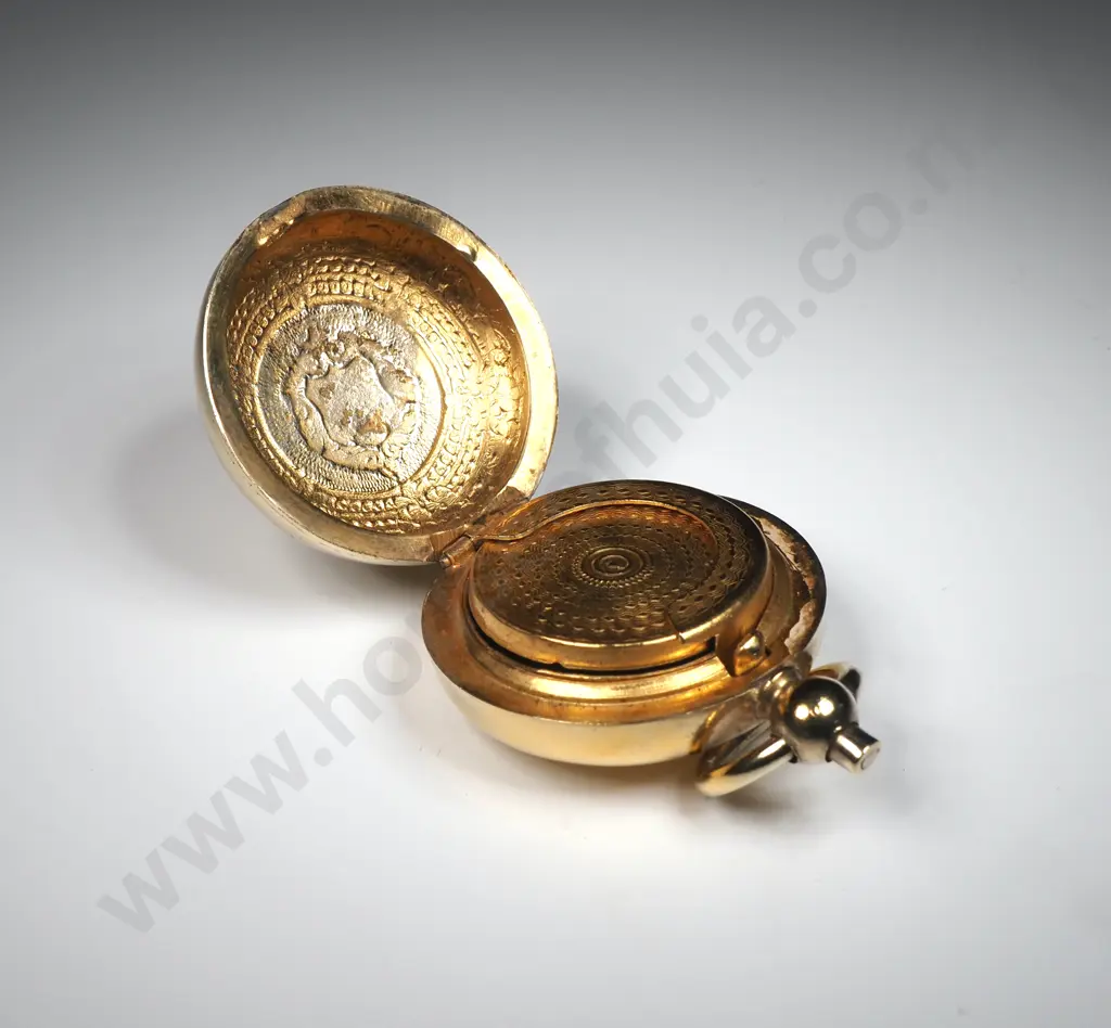 Gold Plated Nickel Sovereign Case Image 1++