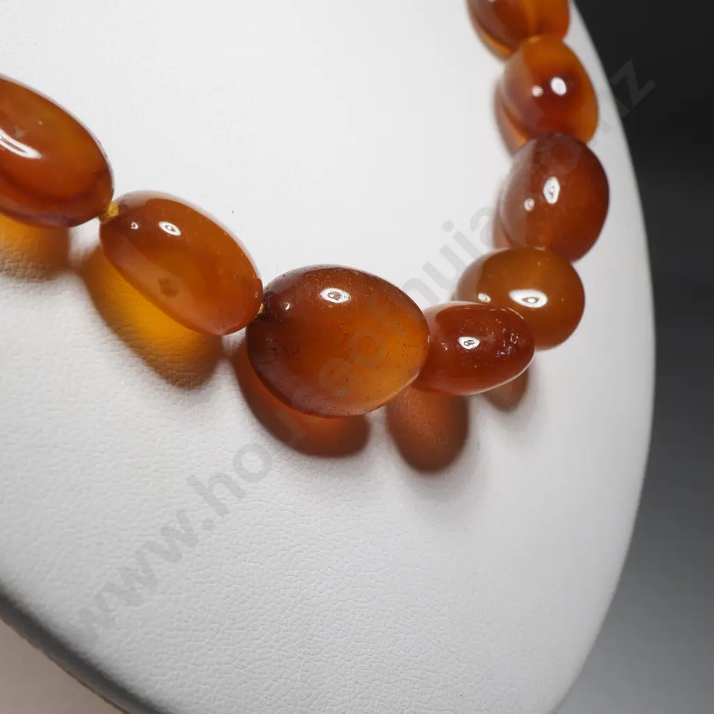 Calcedony Bead Necklace Image 1++