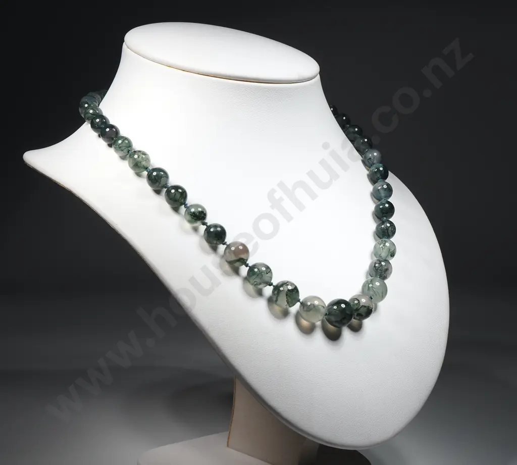 Vintage Mossy Agate Necklace Image 1++