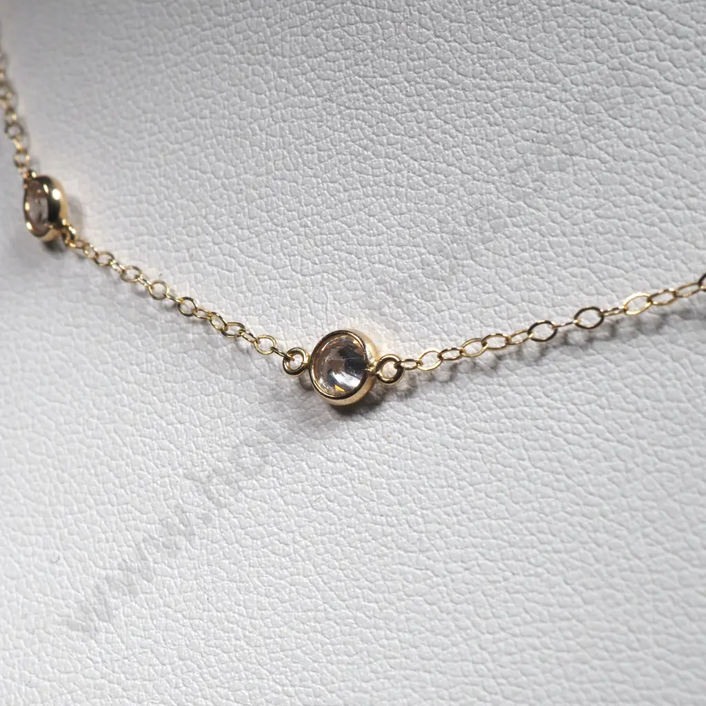 9ct Gold Fine Link Chain w White Stones Image 1++