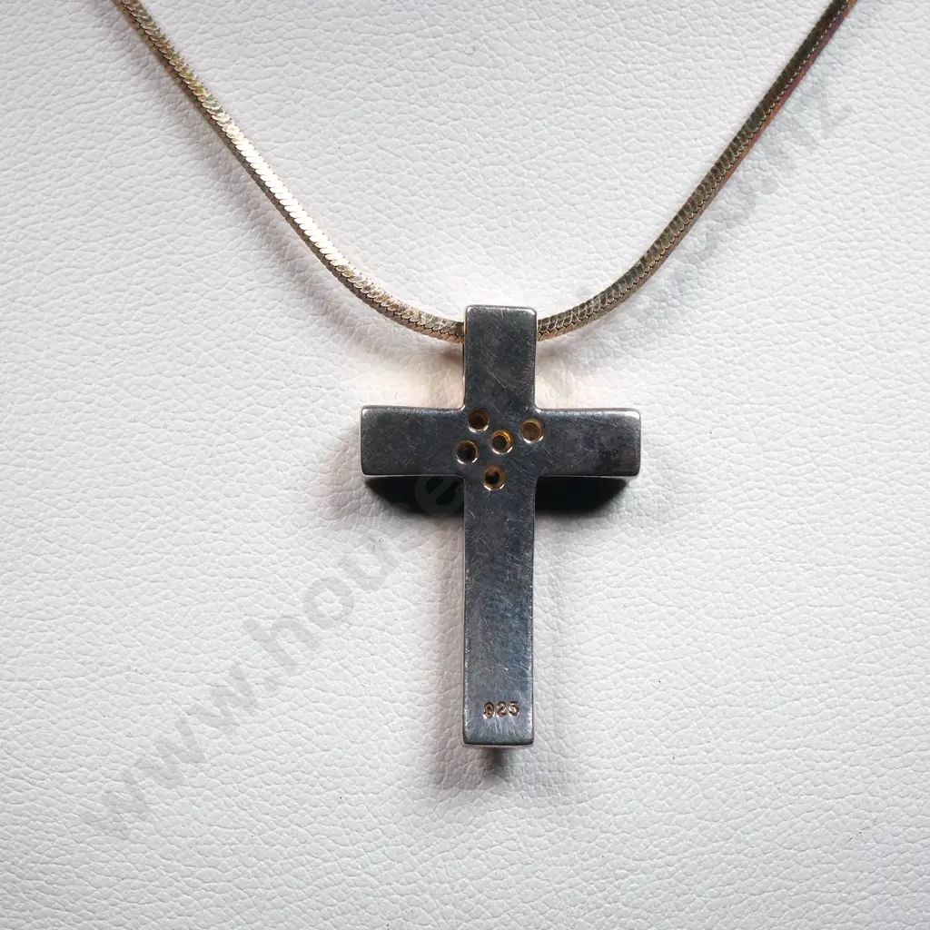 Sterling Silver Cross Pendant Necklace Image 1++
