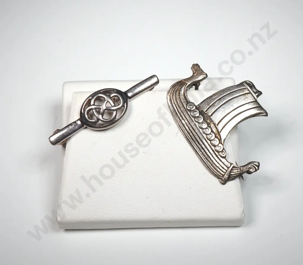 Two Silver Brooches - Boat .830 Image 1++