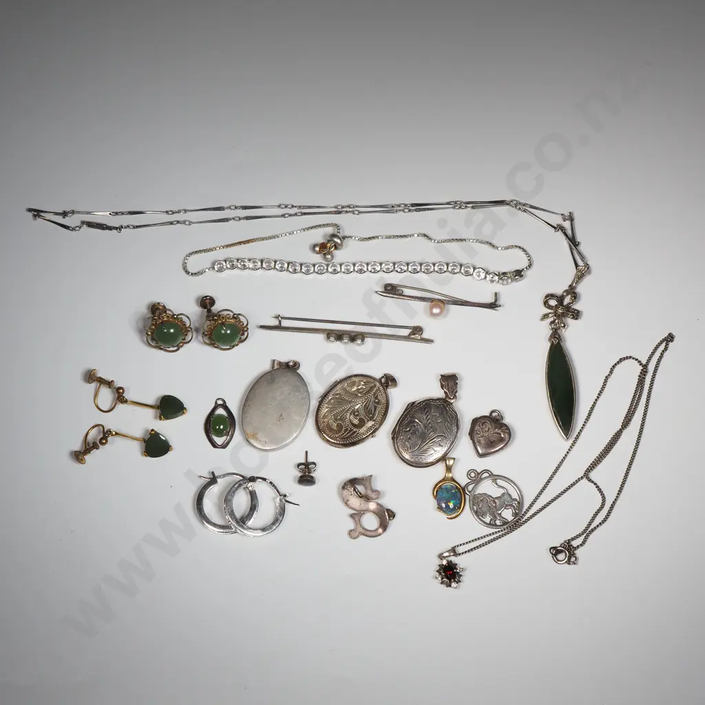 Assorted Costume Jewellery incl Some Sterling Silver Image 1++