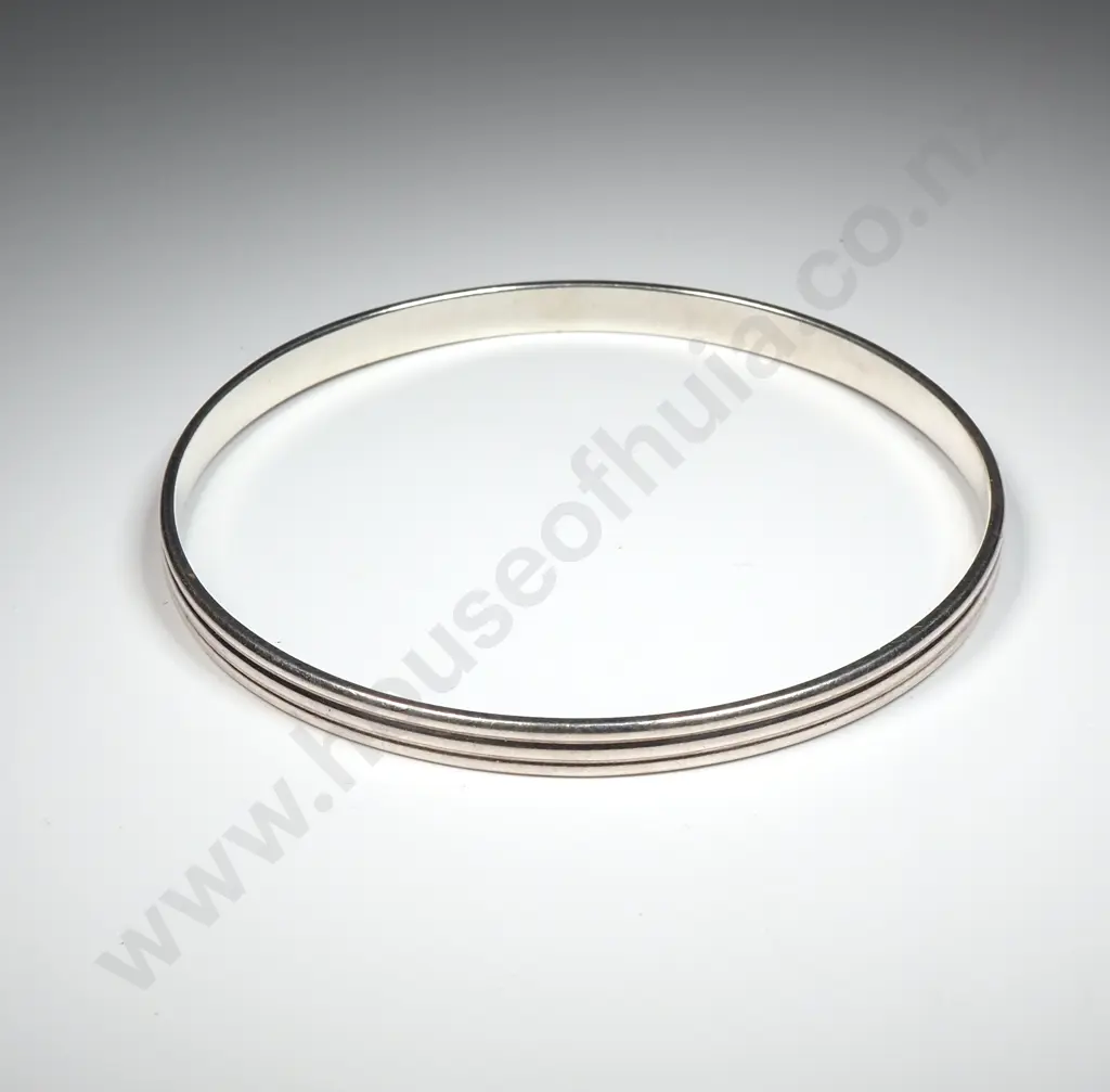 Sterling Silver Bangle Image 1++