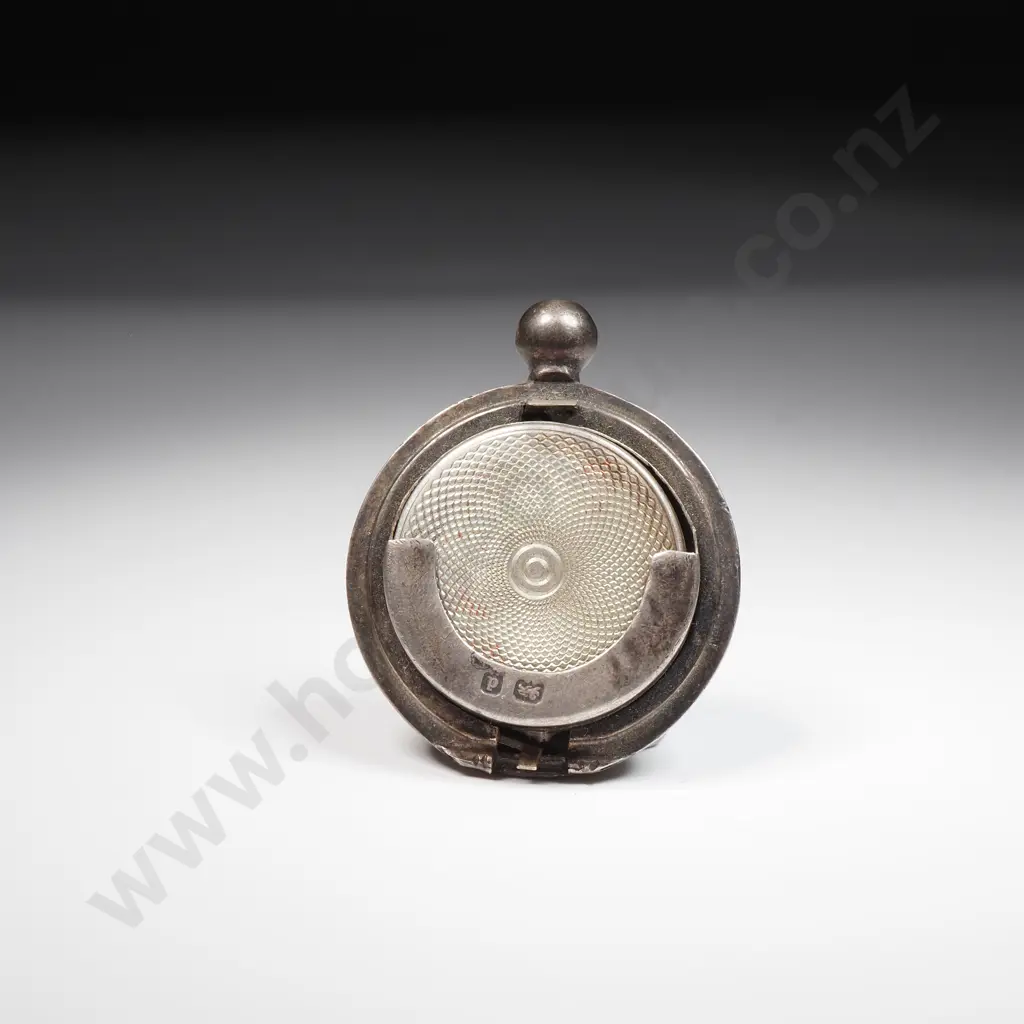 Sterling Silver Sovereign Holder A/F	 Image 1++