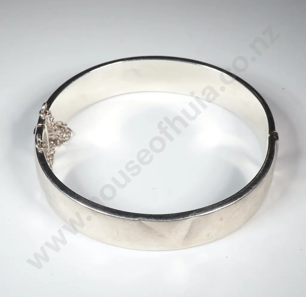 Sterling Silver Hinged Bangle w Dent Image 1++