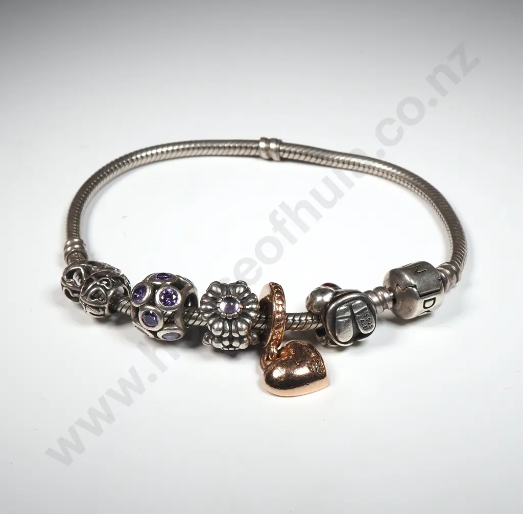 Sterling Silver Pandora Bracelet w Charms Image 1++