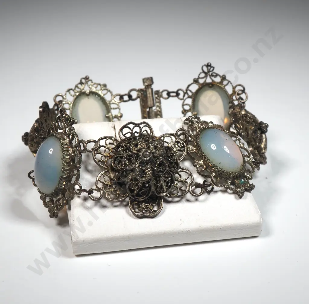 Filigree Bracelet Set w Moonstone Coloured Oval Stone. a/f  Image 1++