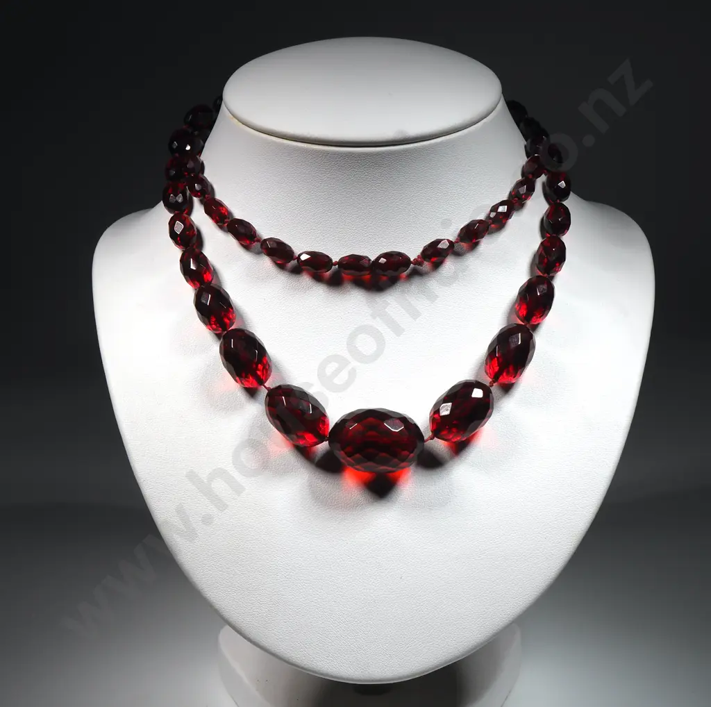 Graduated Cherry Red Beaded Necklace. Possibly Amber  Image 1++