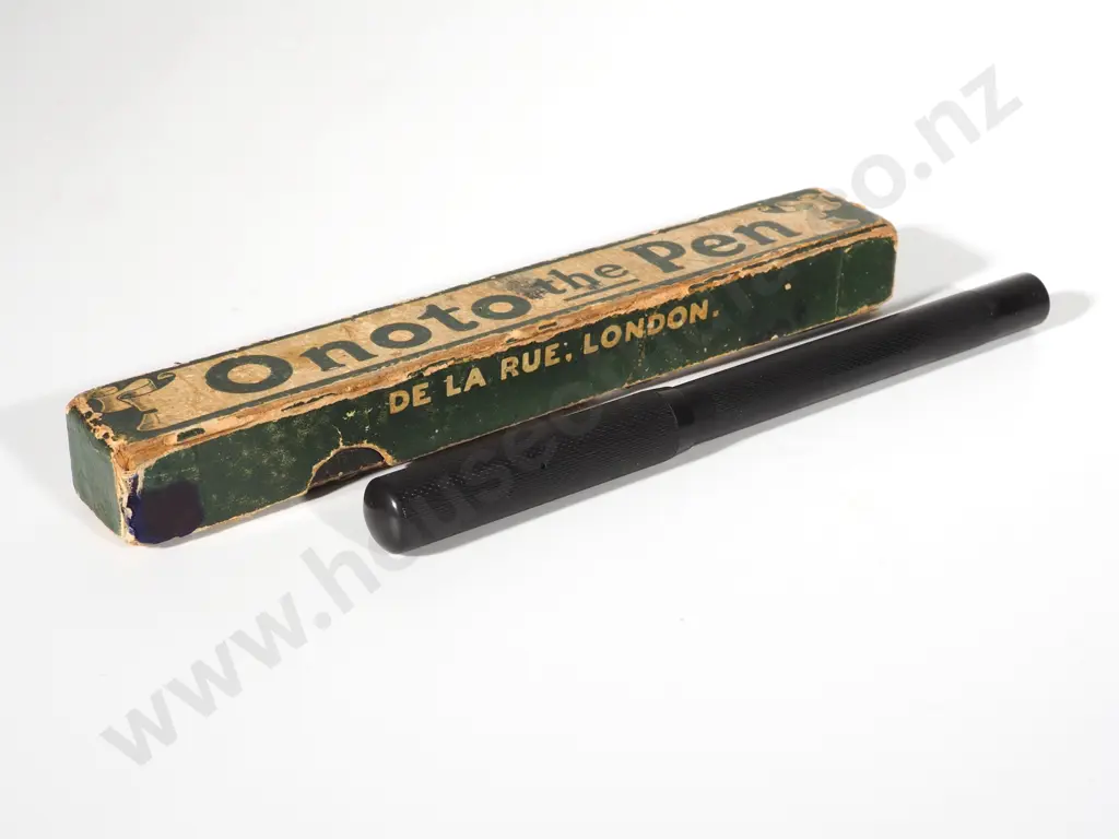 Vintage Cased Onoto "the pen" London in Black Chase Design Image 1++