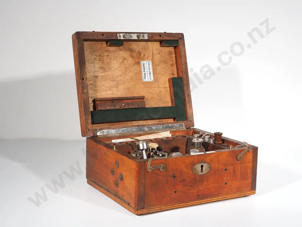 German Made Engine Condition Test Machine w Key Image 1++