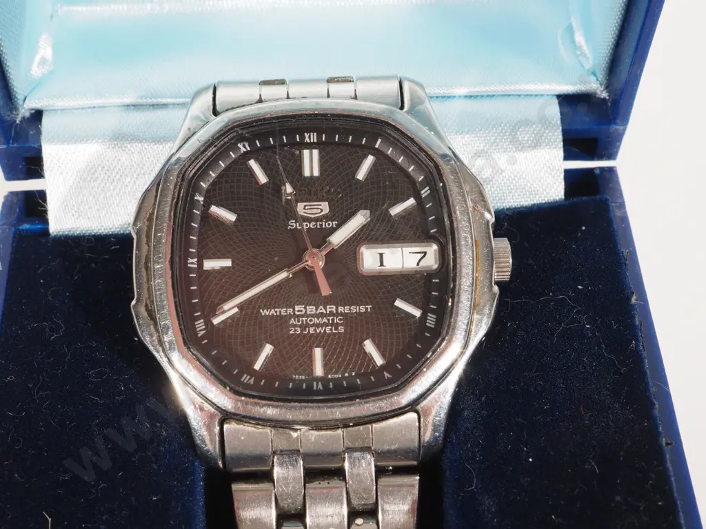 Boxed 7S36 5000 Seiko 5 Superior Day Date 23 Jewel Wristwatch 5 BAR Resistant Image 1++