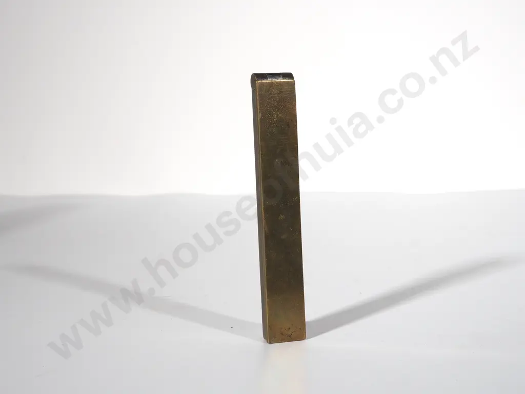 Antique Brass Sovereign Scales Image 1++