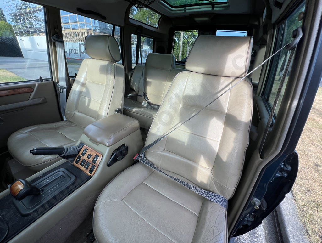 1999 Anniversary Edition Land Rover Discovery in Green Image 1++