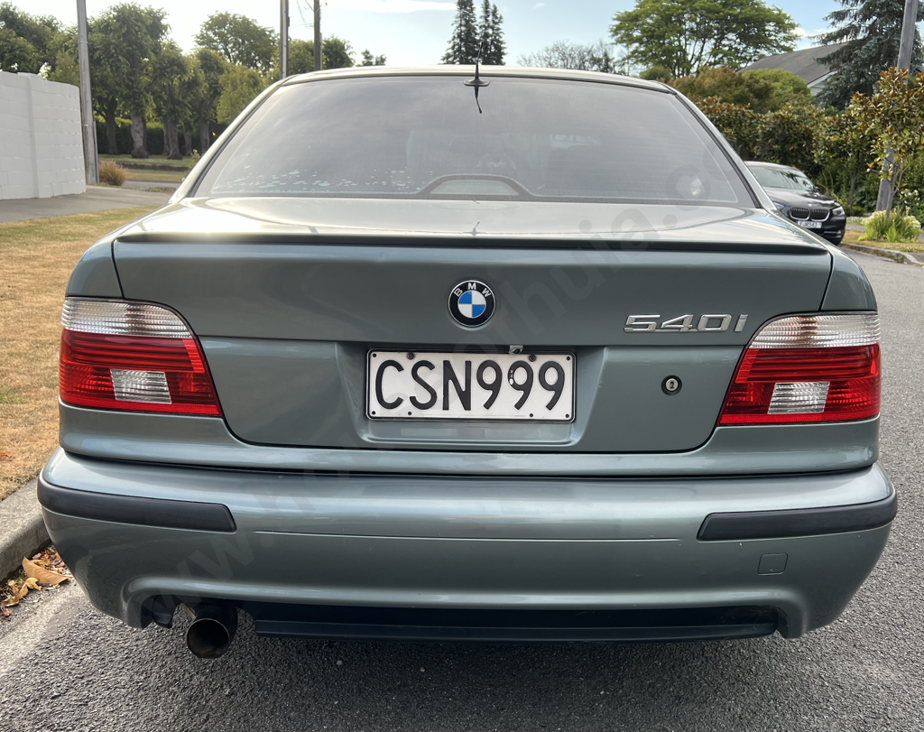 BMW 540i Motorsport in Grey / Green - Very Fast! Image 1++