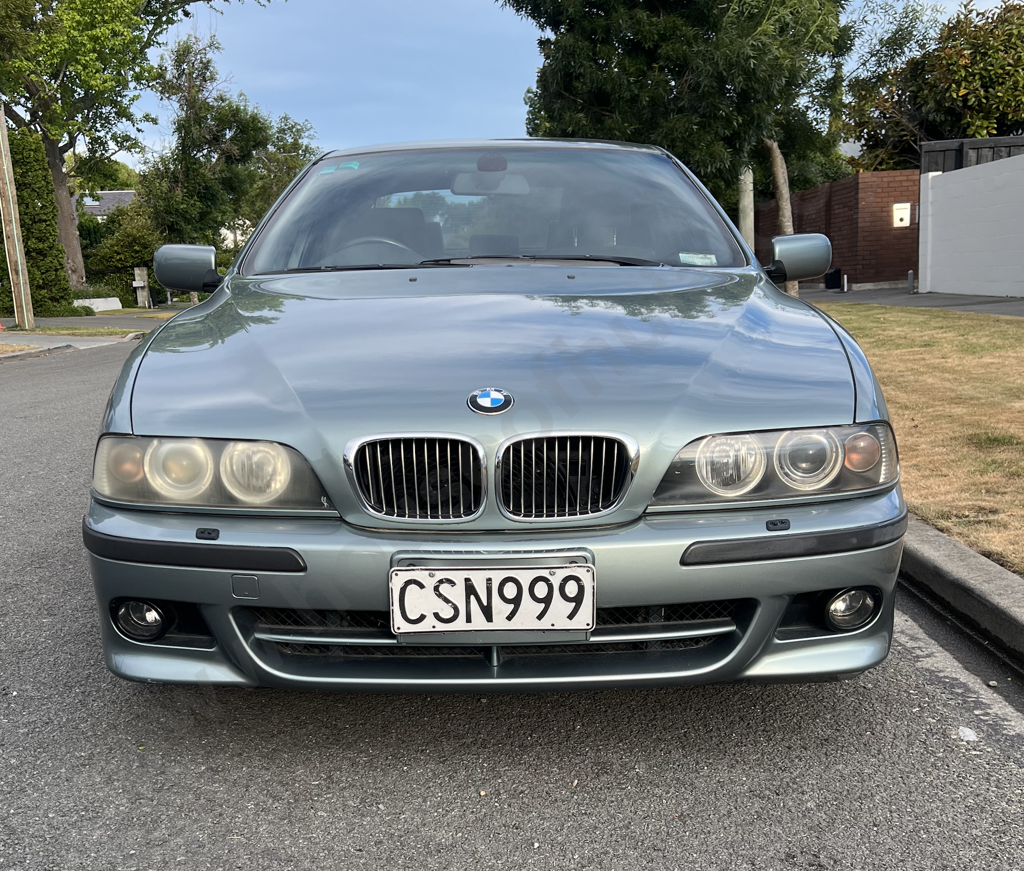 BMW 540i Motorsport in Grey / Green - Very Fast! Image 1++