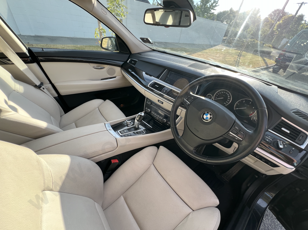 2010 BMW 530D Gran Turismo in Grey Image 1++
