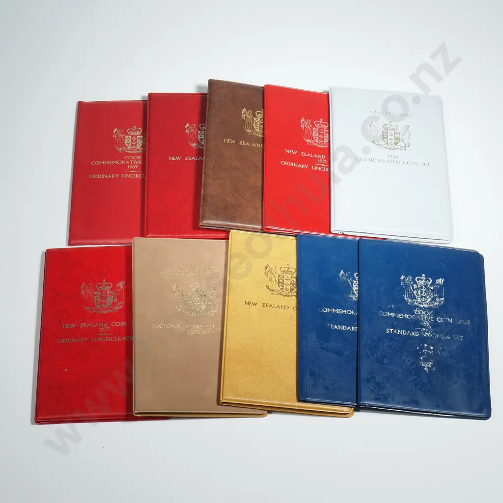 10 New Zealand UNC Coin Sets Image 1++