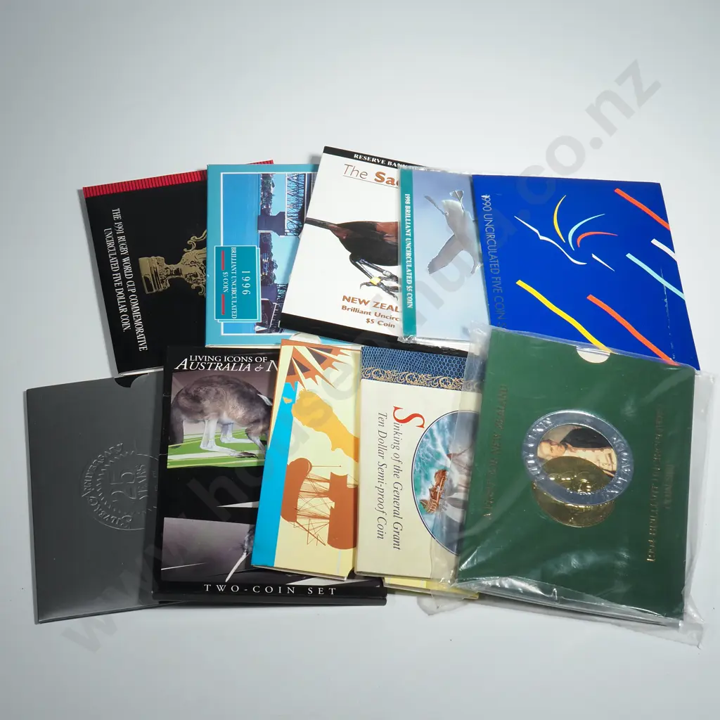 10 New Zealand UNC Coin Sets Image 1++