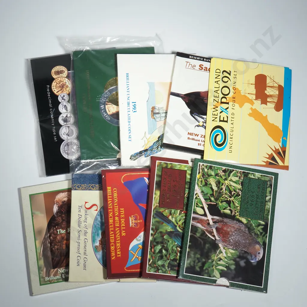 Ten New Zealand UNC Coin Sets  Image 1++