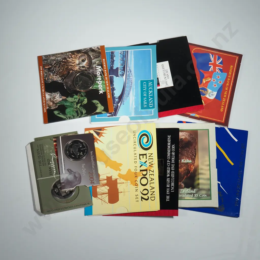 Ten New Zealand UNC Coin Sets  Image 1++