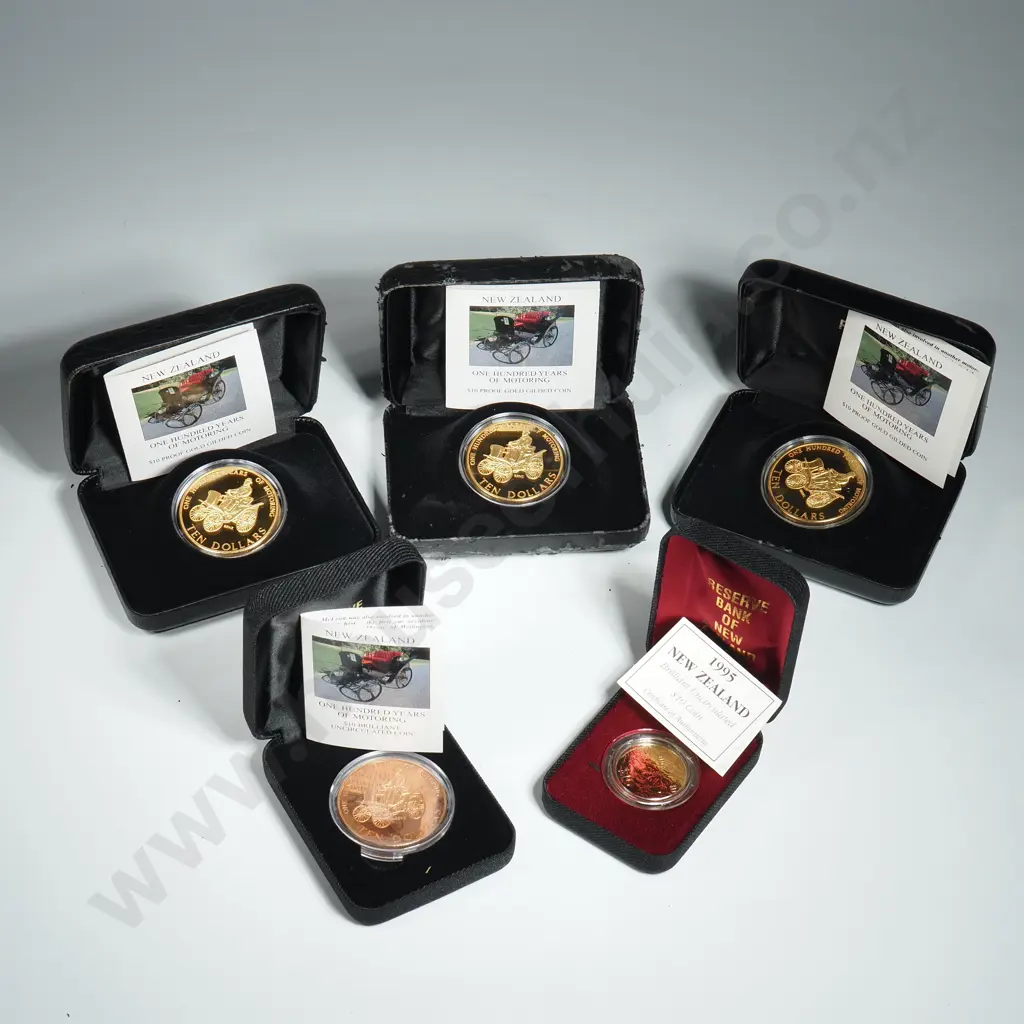 Five New Zealand UNC Ten Dollar Coins  Image 1++