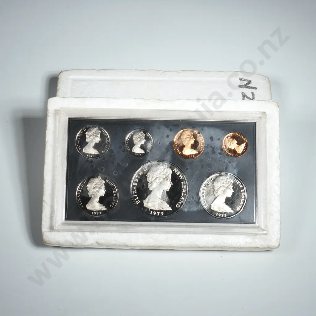 1973 New Zealand Proof Coin Set Image 1++