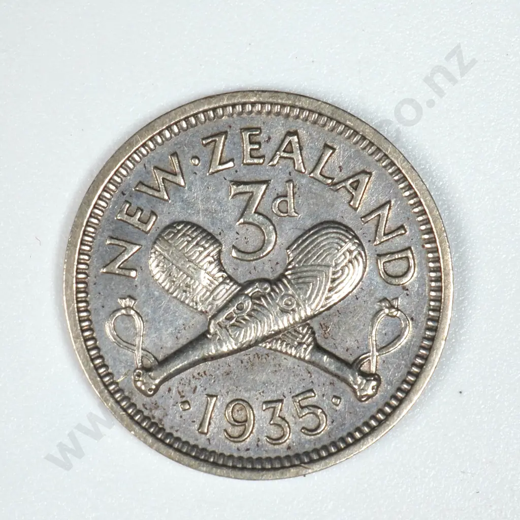 New Zealand 1935 Threepence Image 1++
