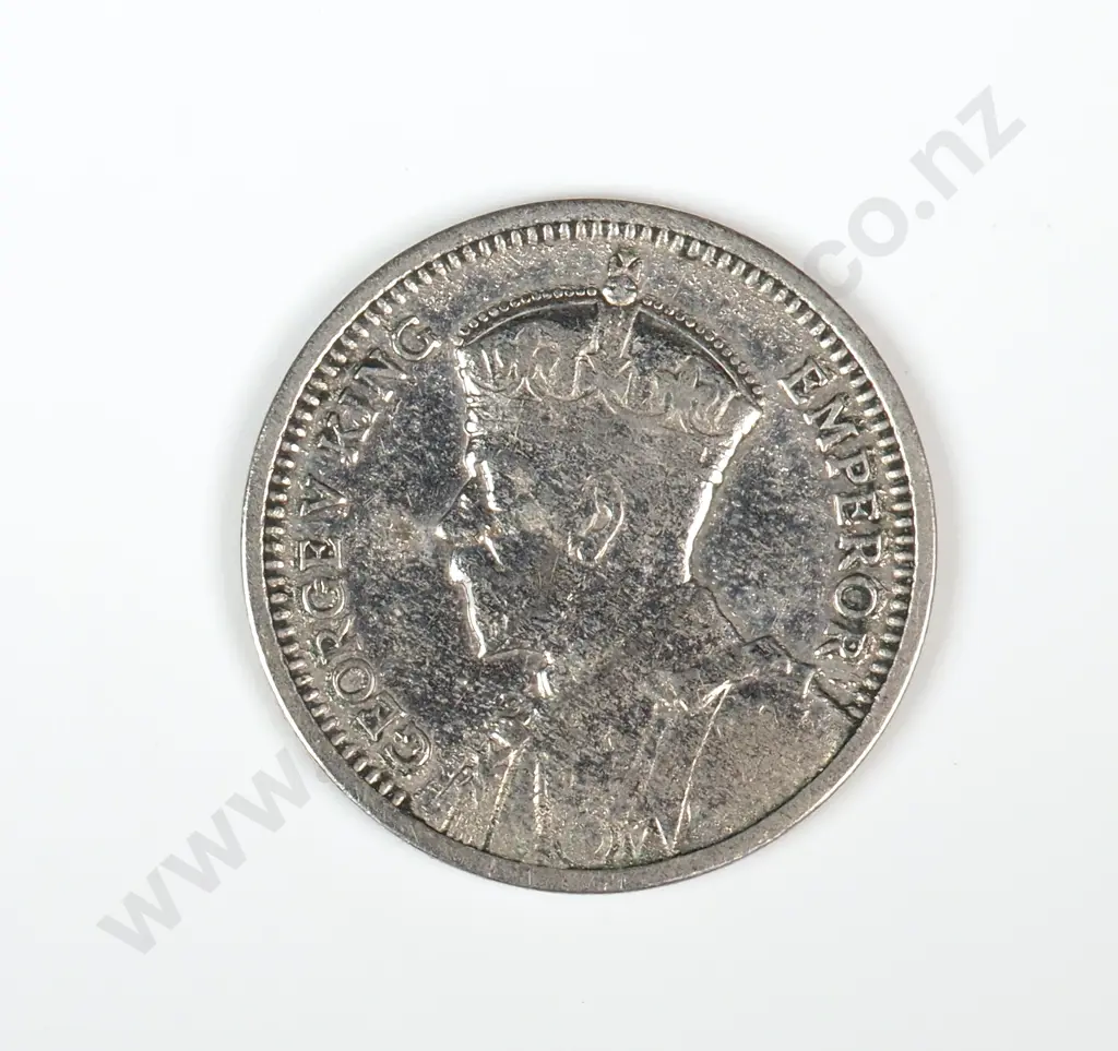 1935 New Zealand Threepence - Average Image 1++