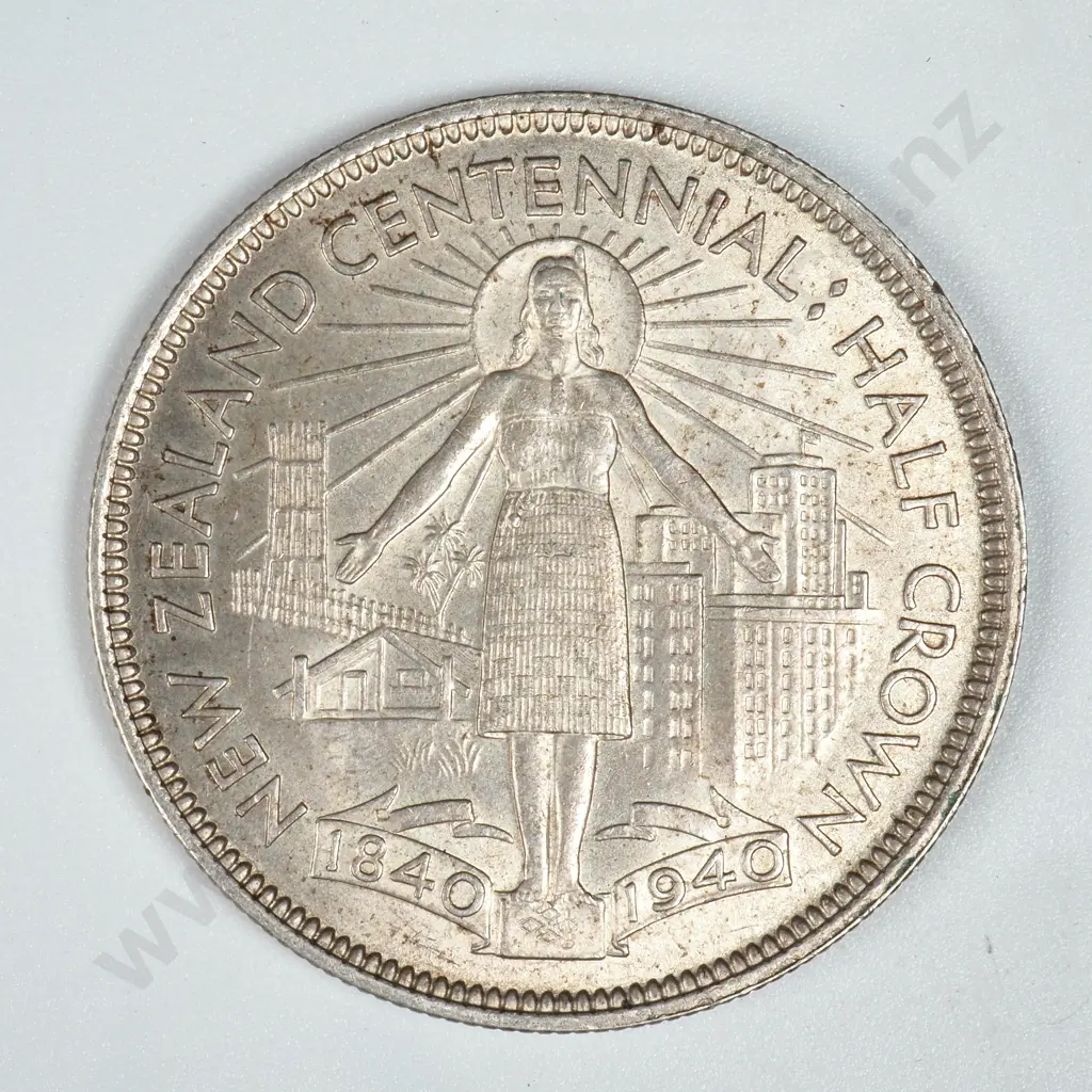 1940 New Zealand Waitangi Half Crown  Image 1++