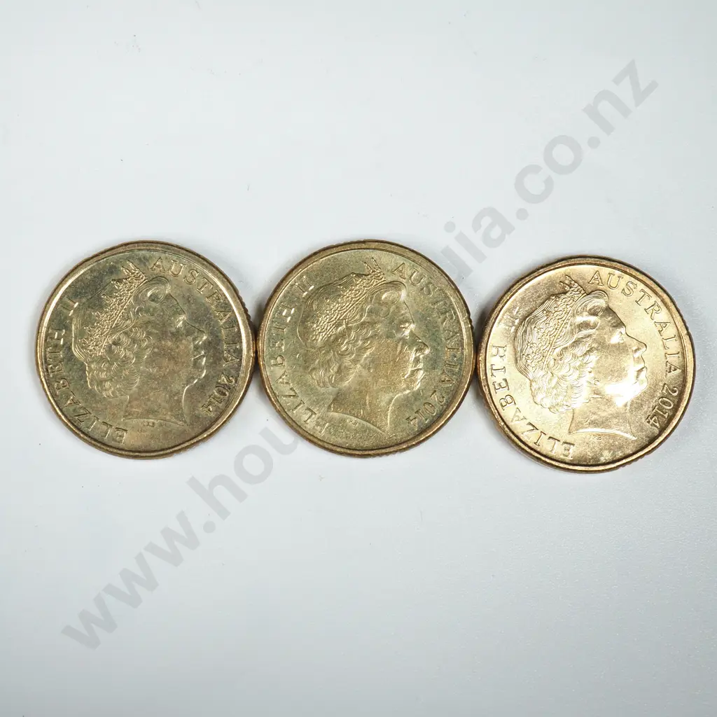 Three Australian Two Dollar Green Dove Coins  Image 1++