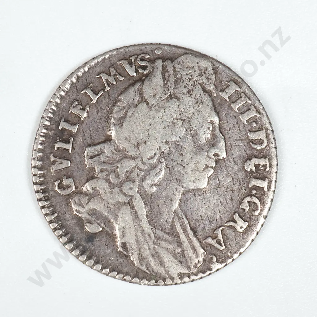 1696 United Kingdom Sixpence Image 1++