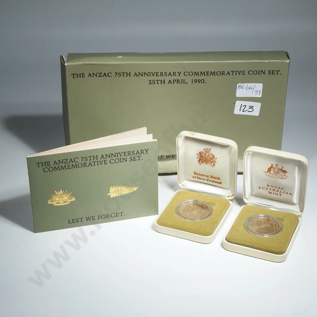 1990 ANZAC Two Coin Set - Box Crushed  Image 1++