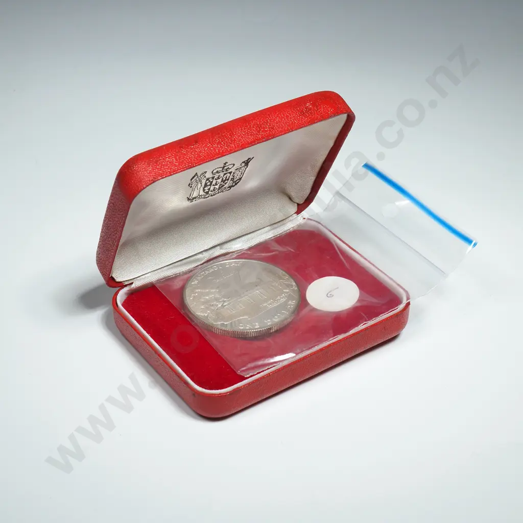 New Zealand Proof One Dollar Coin  Image 1++