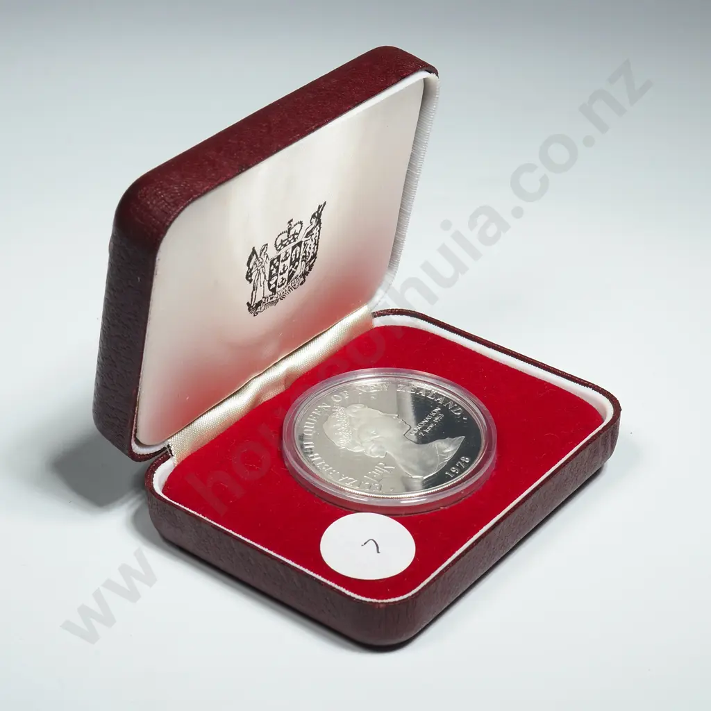 New Zealand Proof Silver One Dollar Coin  Image 1++