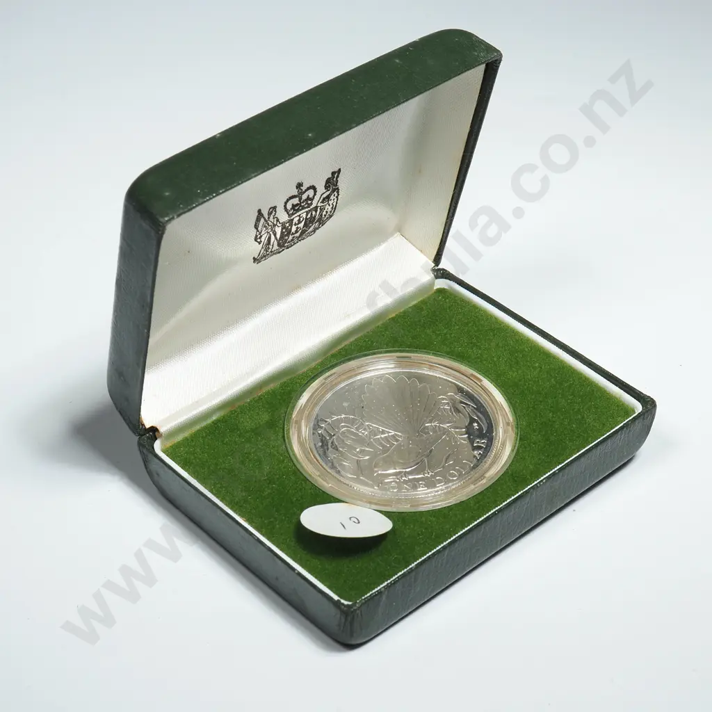 New Zealand Proof Silver One Dollar Coin  Image 1++