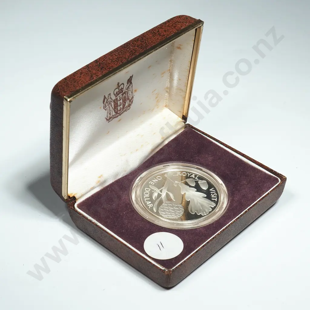 New Zealand Proof Silver One Dollar Coin  Image 1++