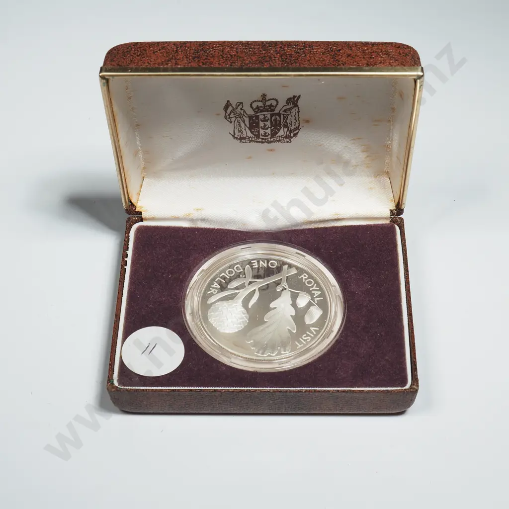 New Zealand Proof Silver One Dollar Coin  Image 1++
