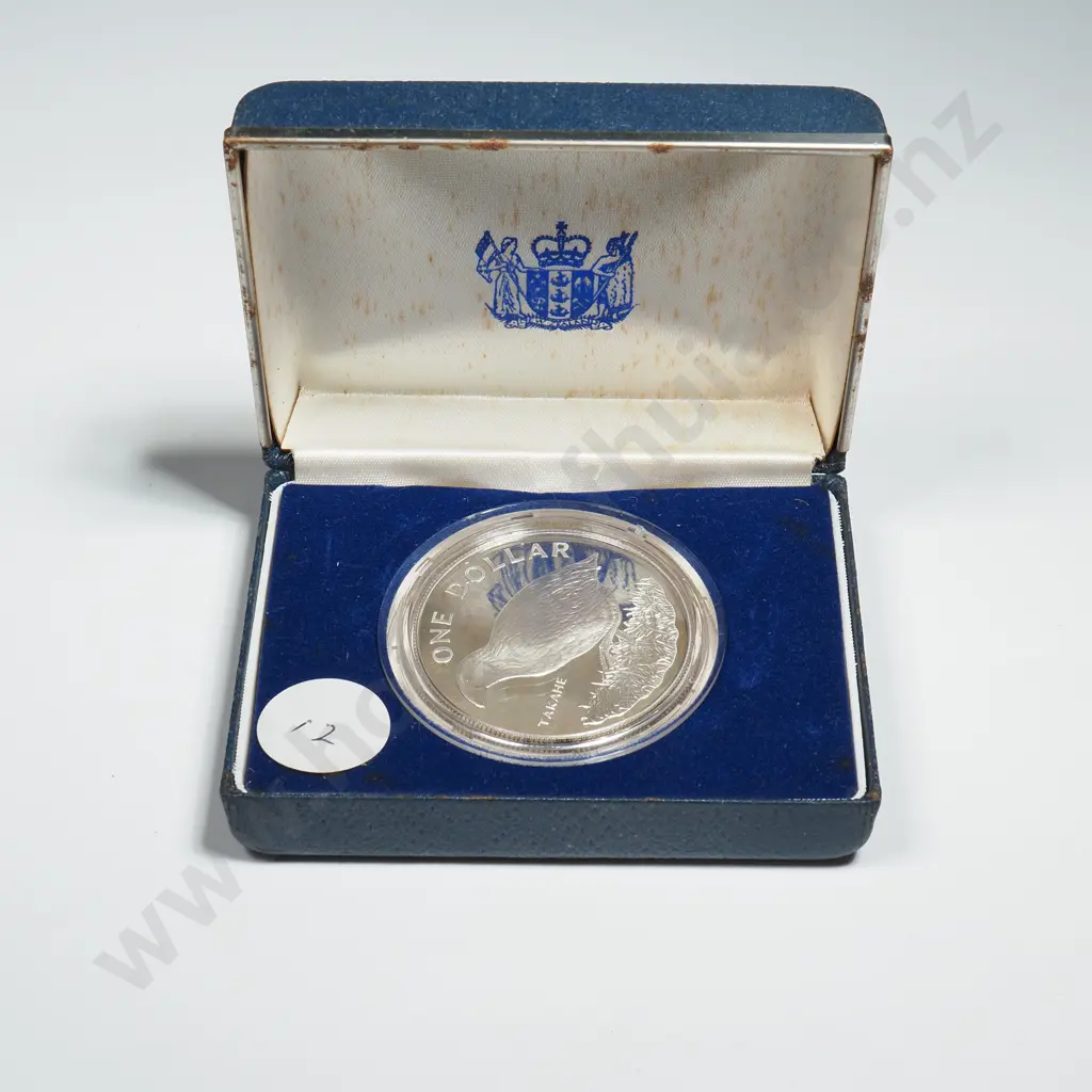 New Zealand Proof Silver One Dollar Coin  Image 1++