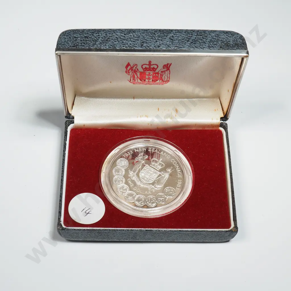 New Zealand Proof Coin Set w Silver One Dollar Coin  Image 1++