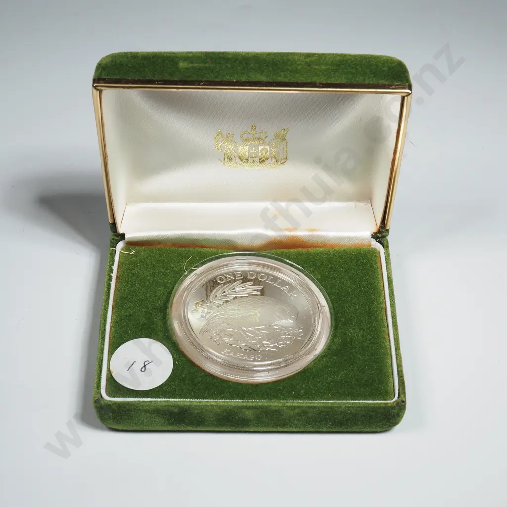 New Zealand Proof Silver One Dollar Coin  Image 1++