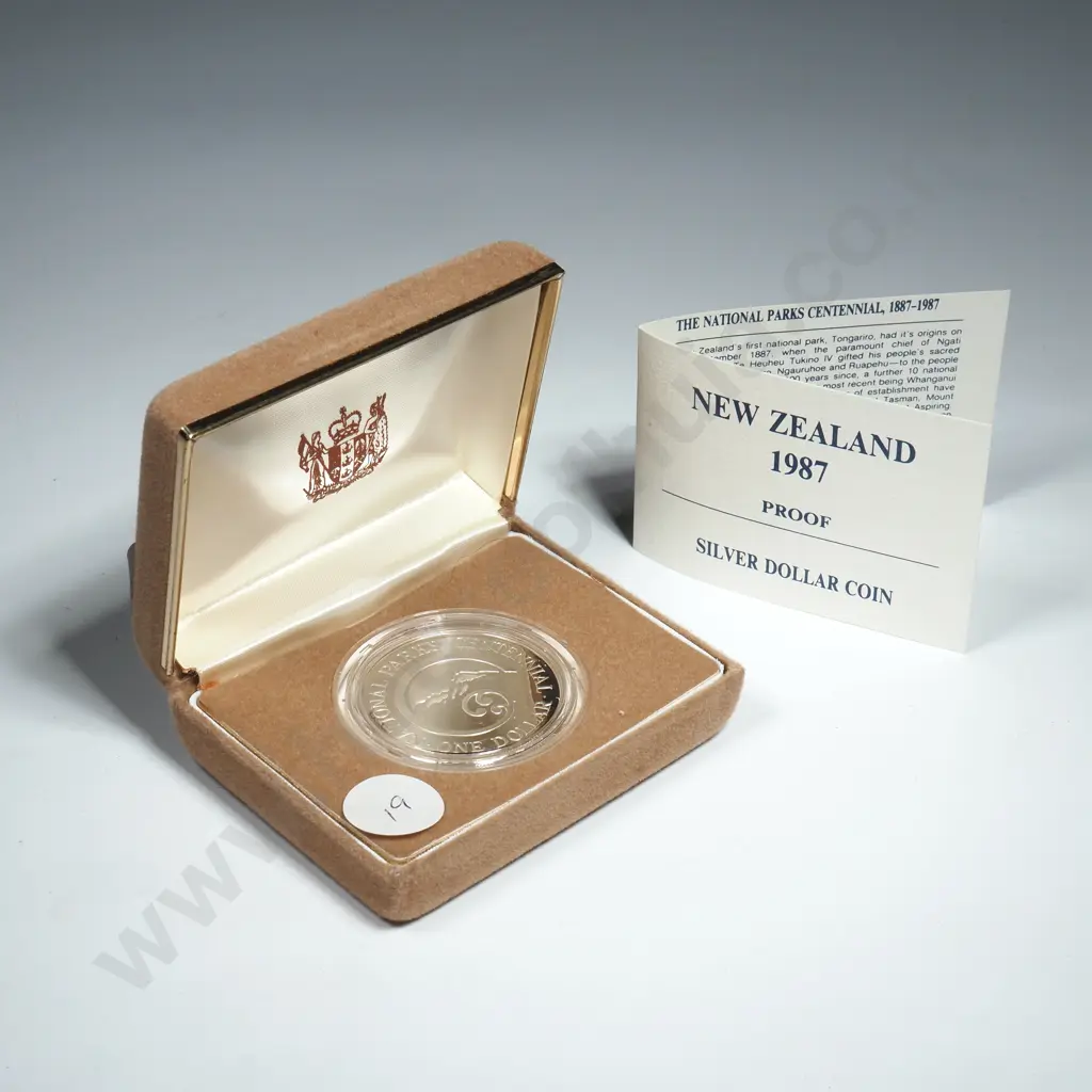 New Zealand Proof Silver One Dollar Coin  Image 1++