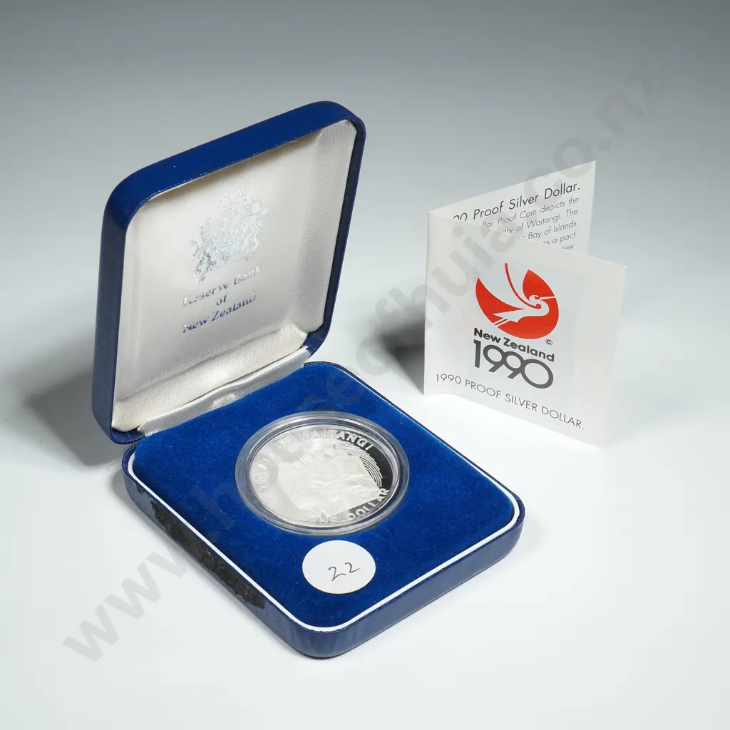 New Zealand Proof Silver One Dollar Coin  Image 1++