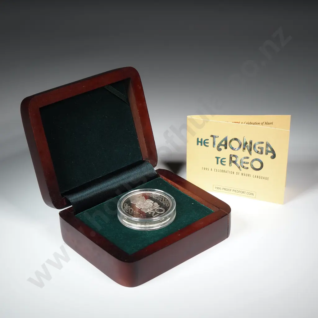 1995 New Zealand Cased Silver Piedfort 20 Cent Coin Image 1++